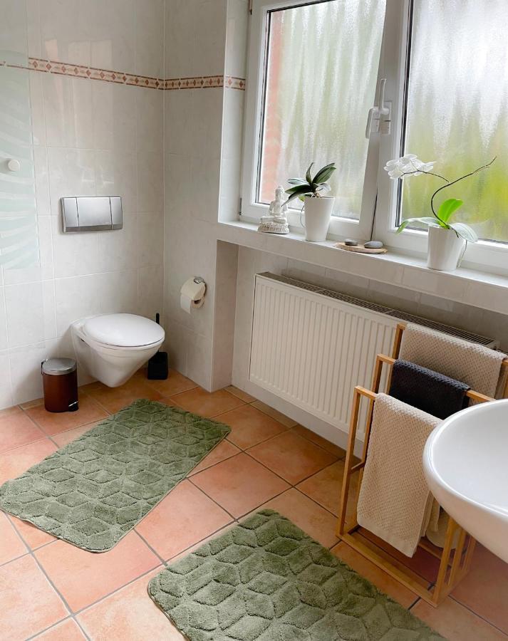 קלן Modernes Appartement Im Gruenen - Stilvoll Und Komfortabel מראה חיצוני תמונה